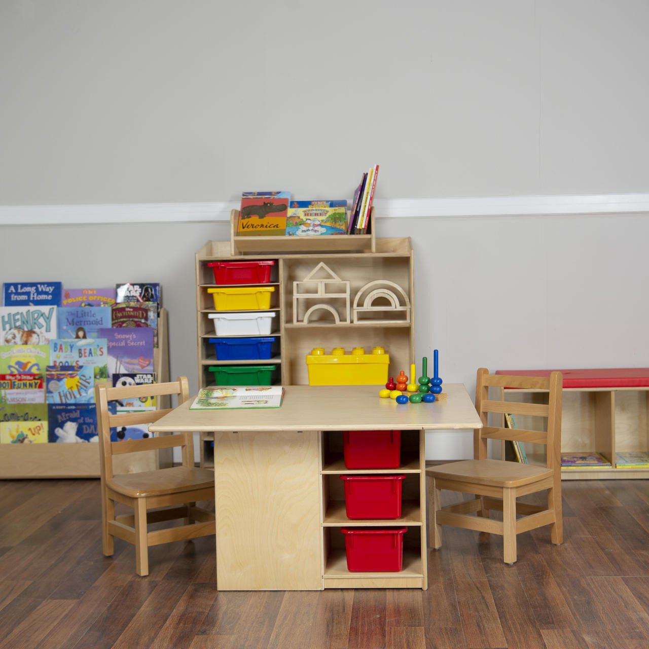 Cubby Table with (12) Color Trays