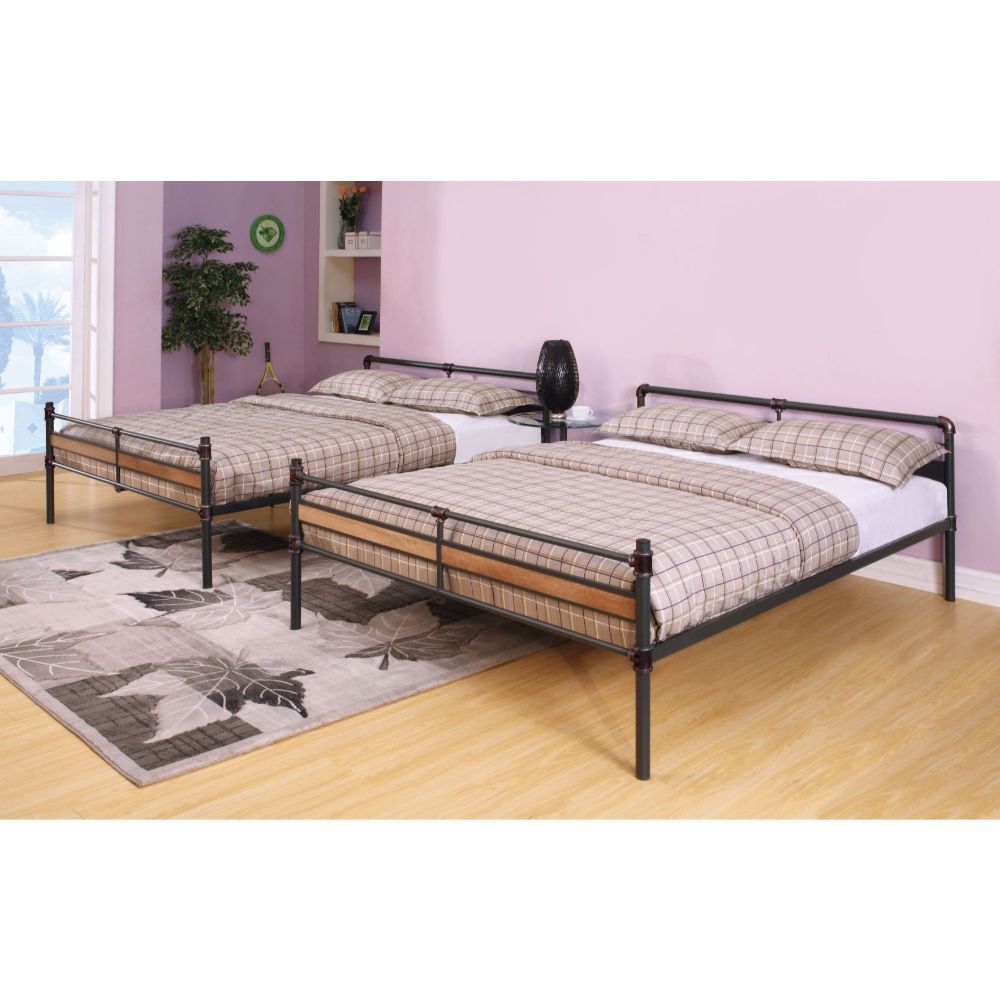 Brantley Metal Bunk Bed (Full/Queen and Queen/Queen)