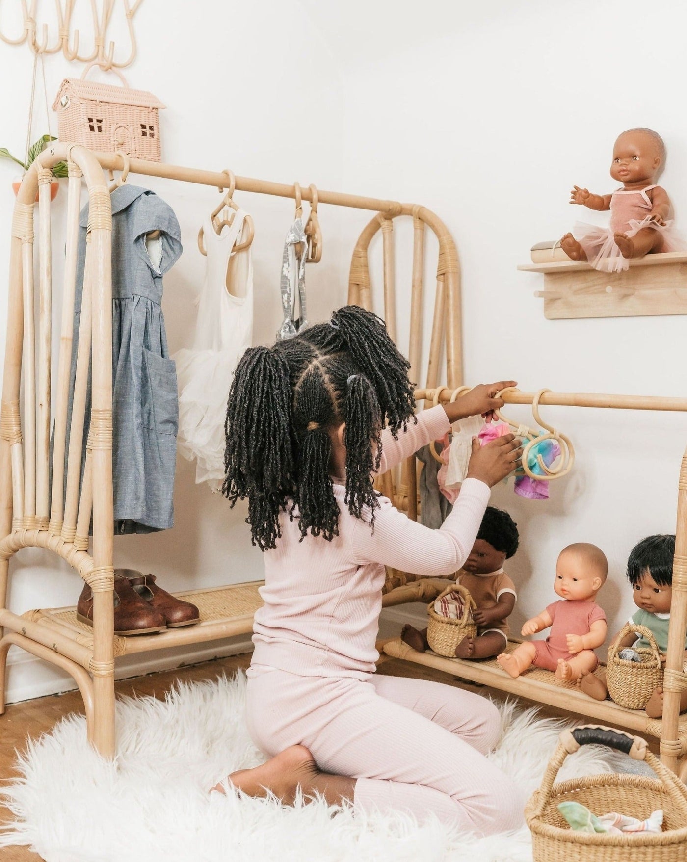 Kiara Kids Clothing Rack