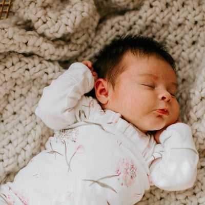 Stage 1: Long Sleeve Swaddle Sack by embé®