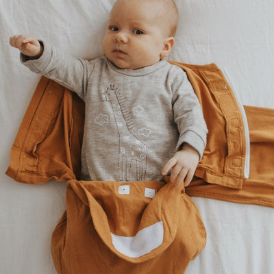 Stage 1: Swaddle Wrap