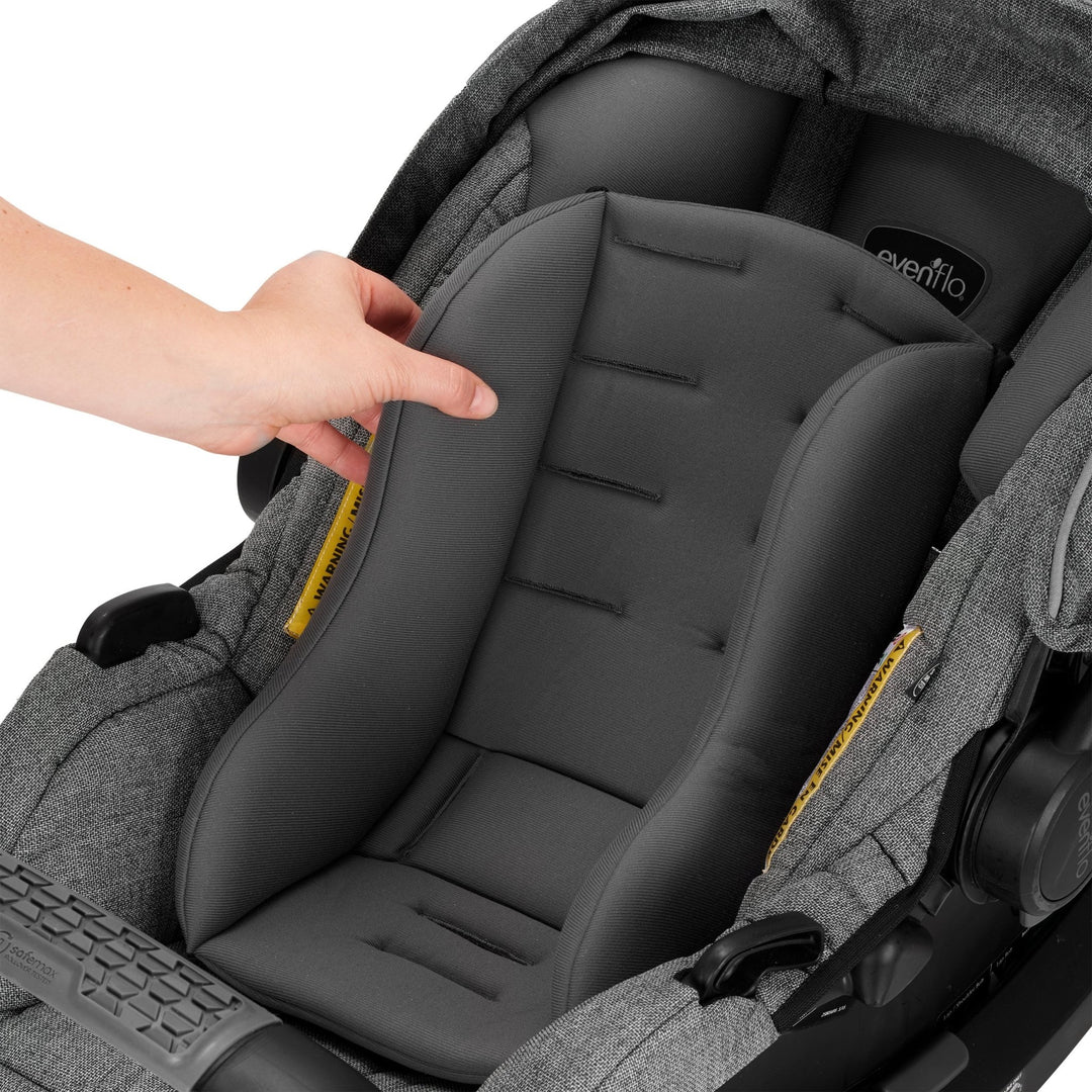 Evenflo infant online carrier car seat