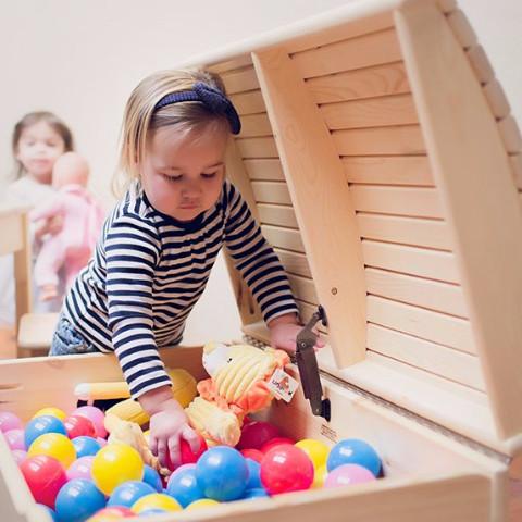 Captain’s Chest Wooden Toy Box