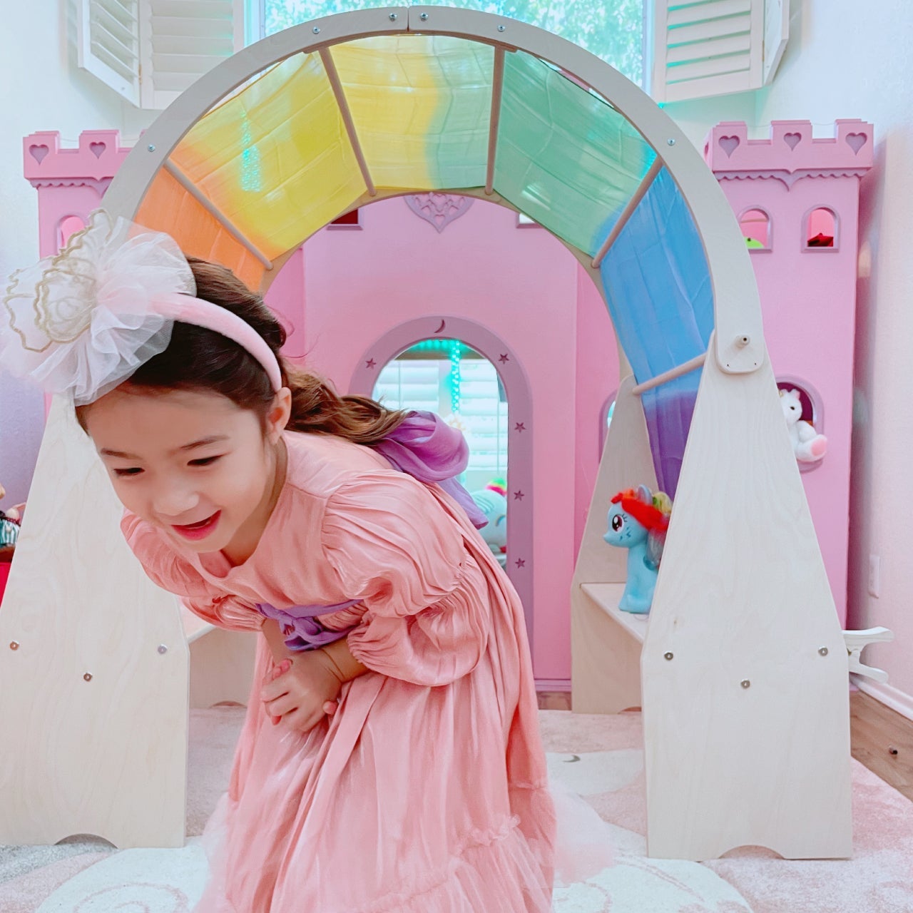 Waldorf® Play Stands (2) & Arch Set