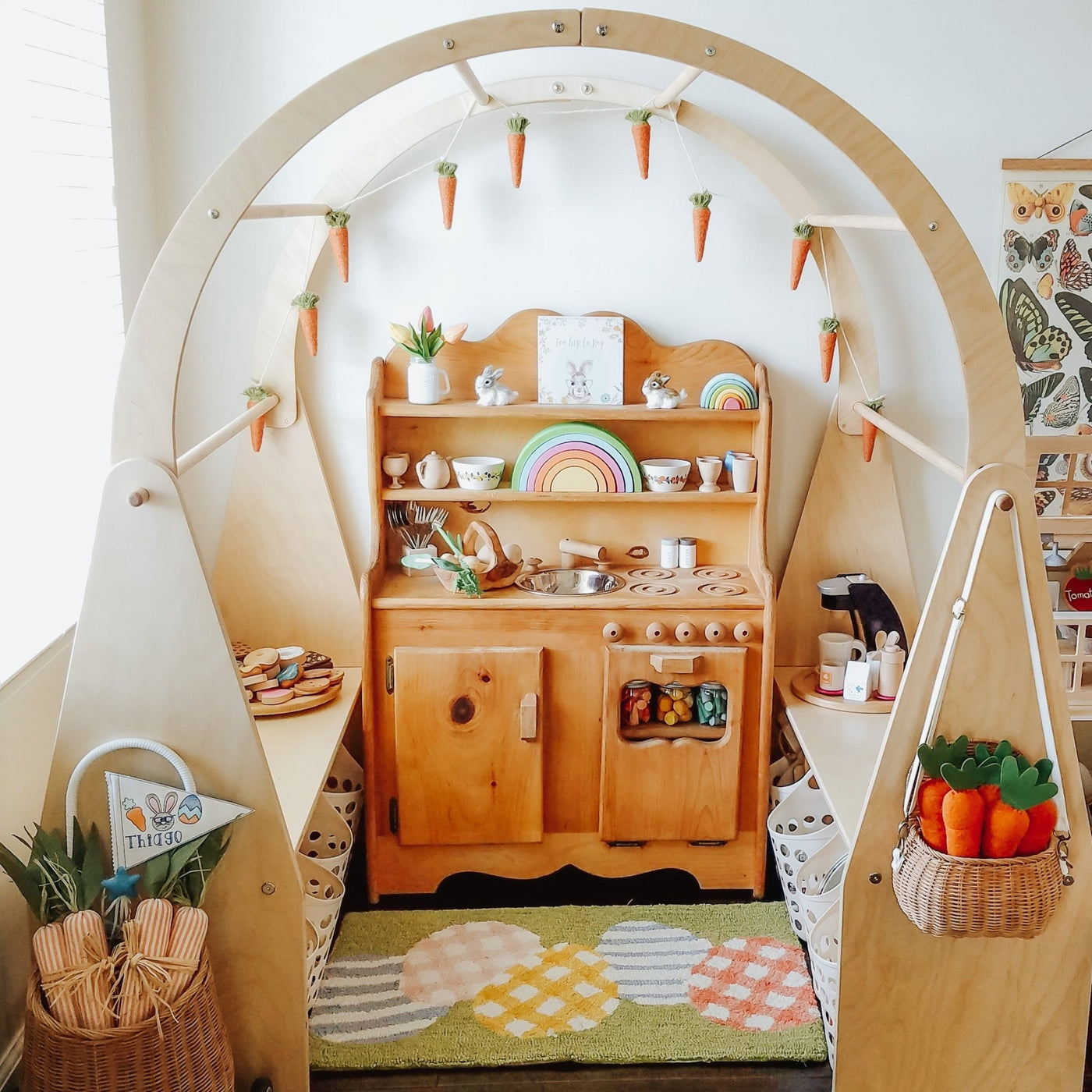 Waldorf® Play Stands (2) & Arch Set