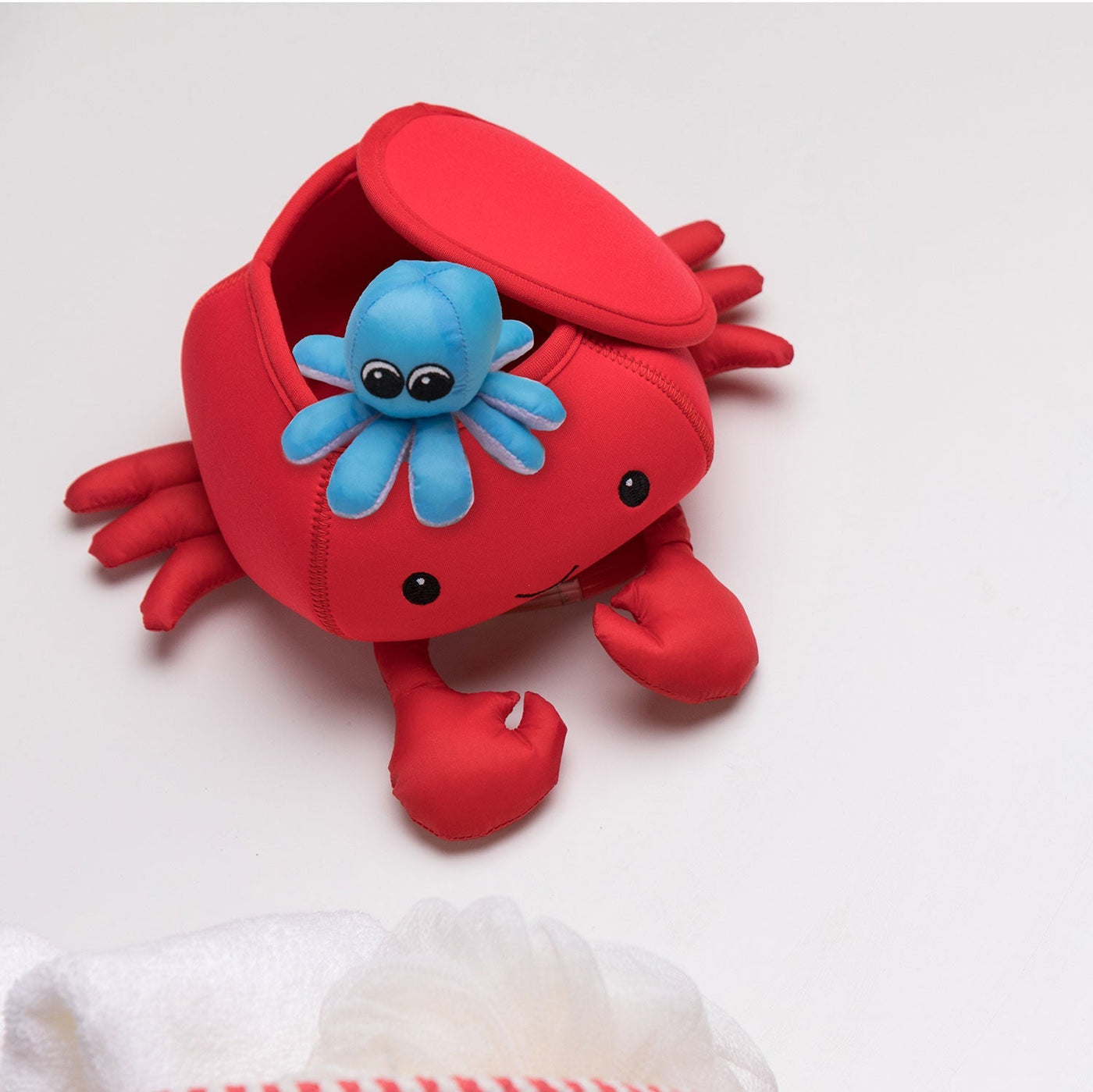 Crab Floating Fill n Spill by Manhattan Toy