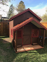 Little Alexandra Cottage with loft and covered front porch