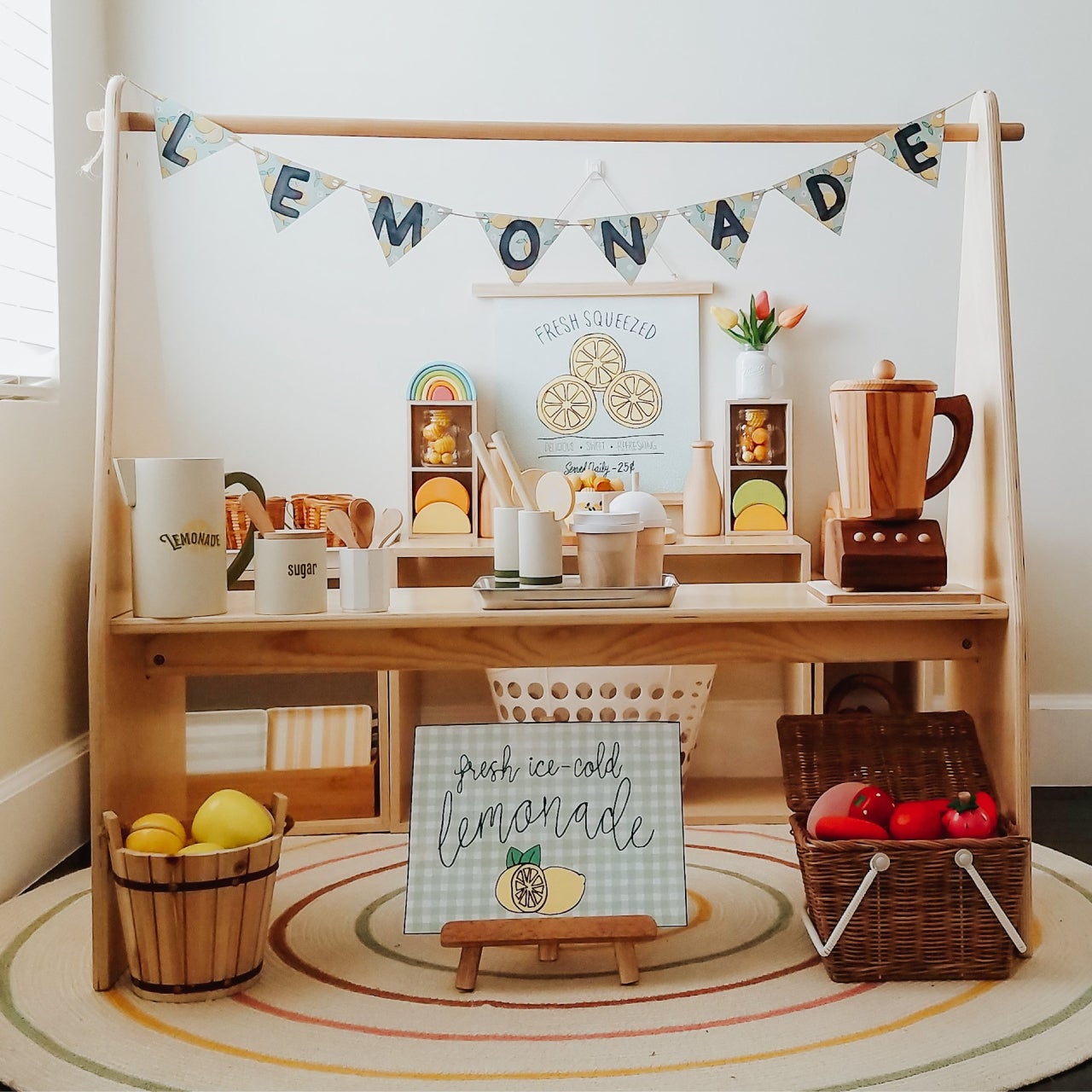 Waldorf® Play Stand (Single)