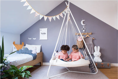 Bambino hanging bed for kids with cozy design and secure suspension – perfect for indoor or outdoor relaxation and play.