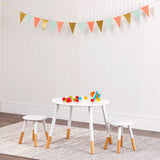 preschool round table and chairs